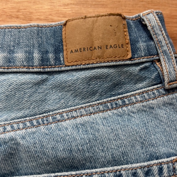 American Eagle Highest Rise 90's Flare US 10 Short L26" blue distressed - Picture 8 of 8